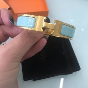 Hermès H bangle